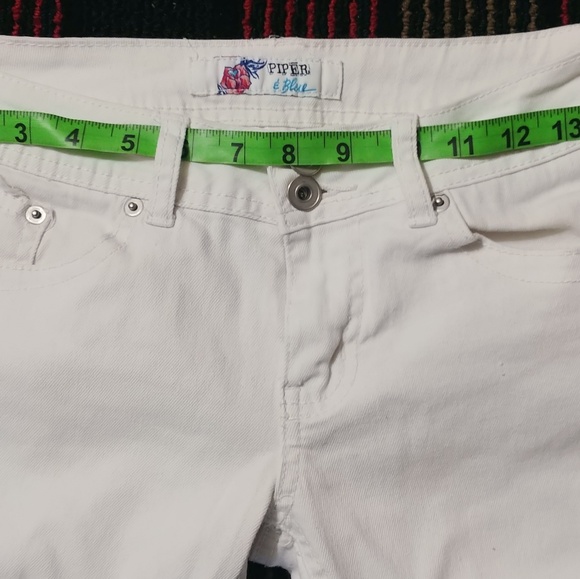 Jeans - Picture 3 of 5